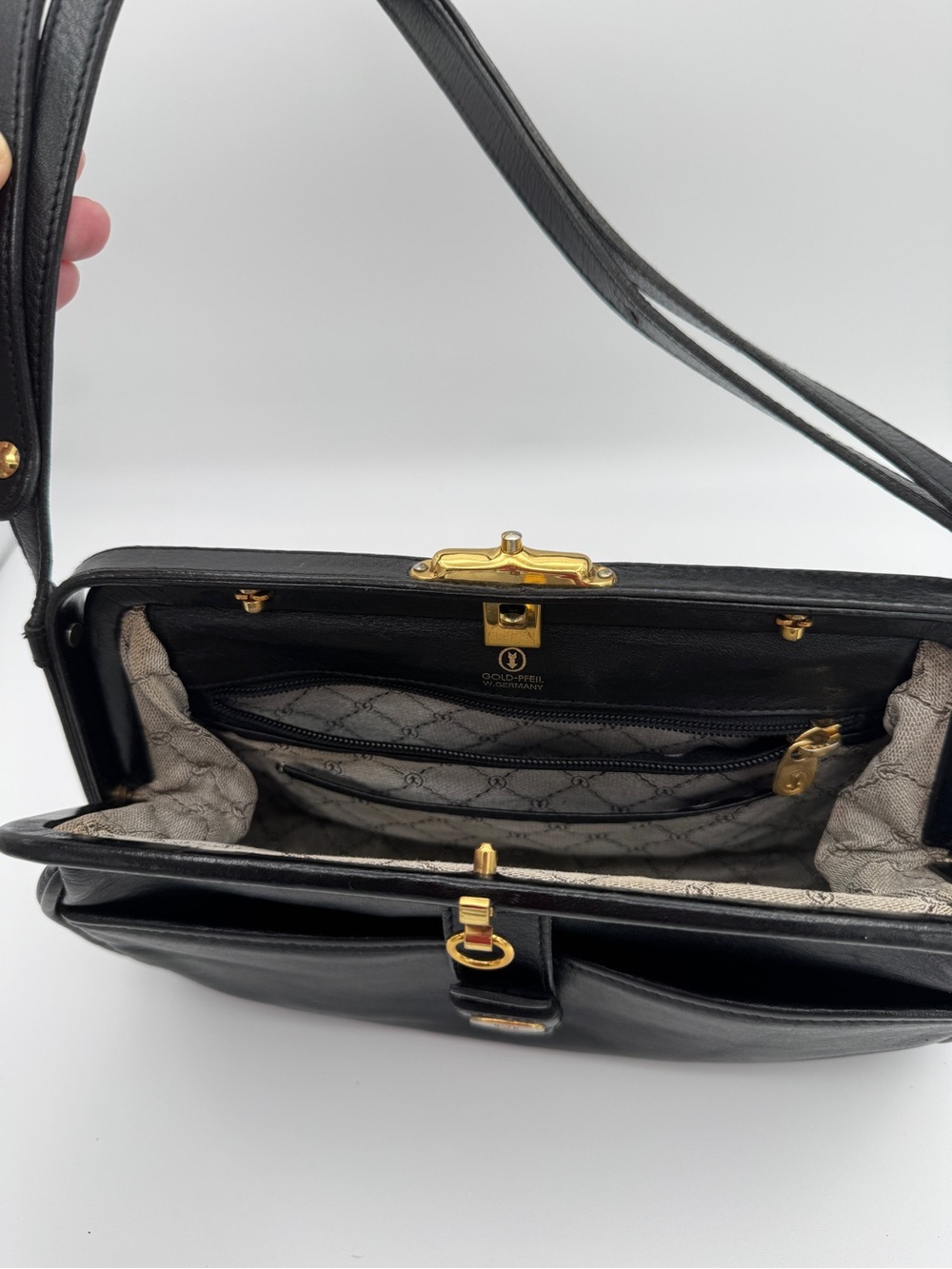 Gold-Pfeil Vintage Black Leather Doctor Style Frame Shoulder Bag Made in Germany - Picture 2 of 11
